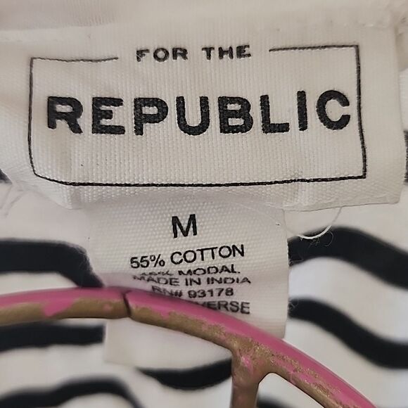For the Republic Sleeveless Size M Striped Tee Euro Summer - Picture 2 of 5